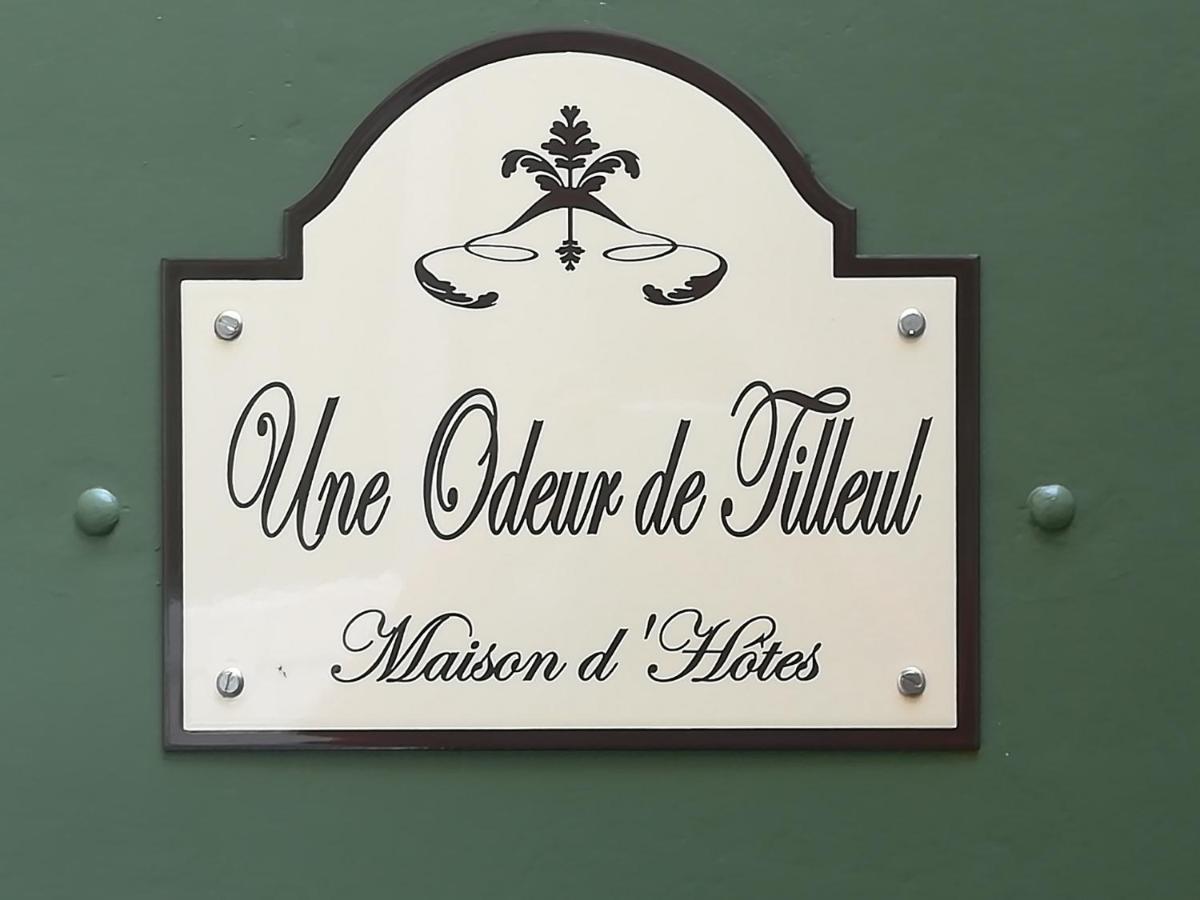 Une Odeur De Tilleul Montbrison Kültér fotó